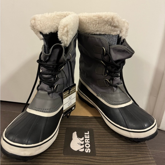 NWT - Sorel Winter Boots - Picture 1 of 8